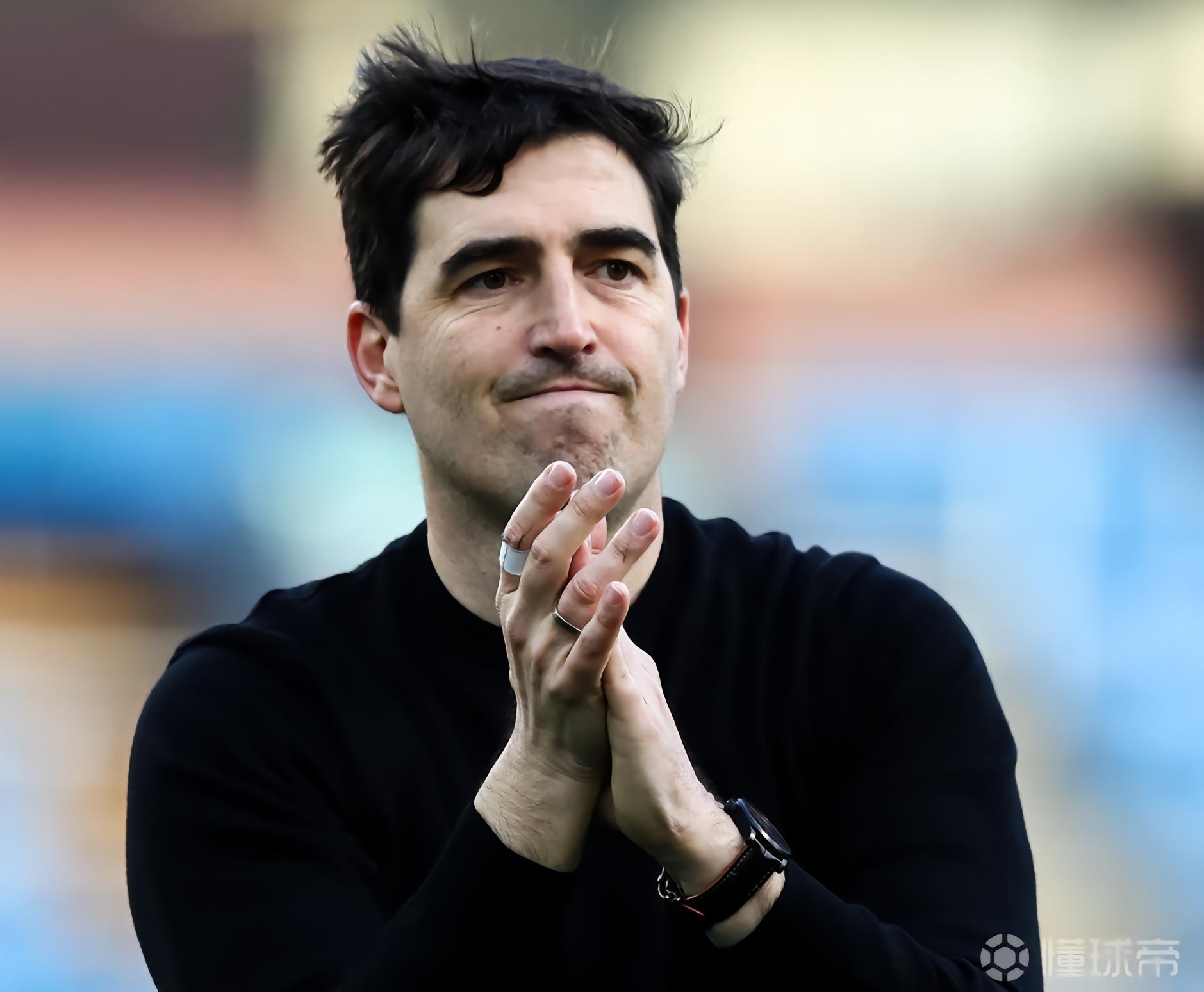 伊劳拉：我没有与其他任何俱乐部达成任何协议或进行任何谈判