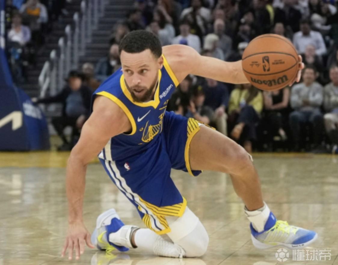 科尔：库里无疑是我在任何体育项目中见过的最伟大的球队门面
