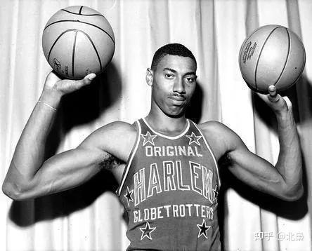 冰壶激战、花海迎客、周周有戏！全国冰壶锦标赛在TOP中央公园圆满落幕